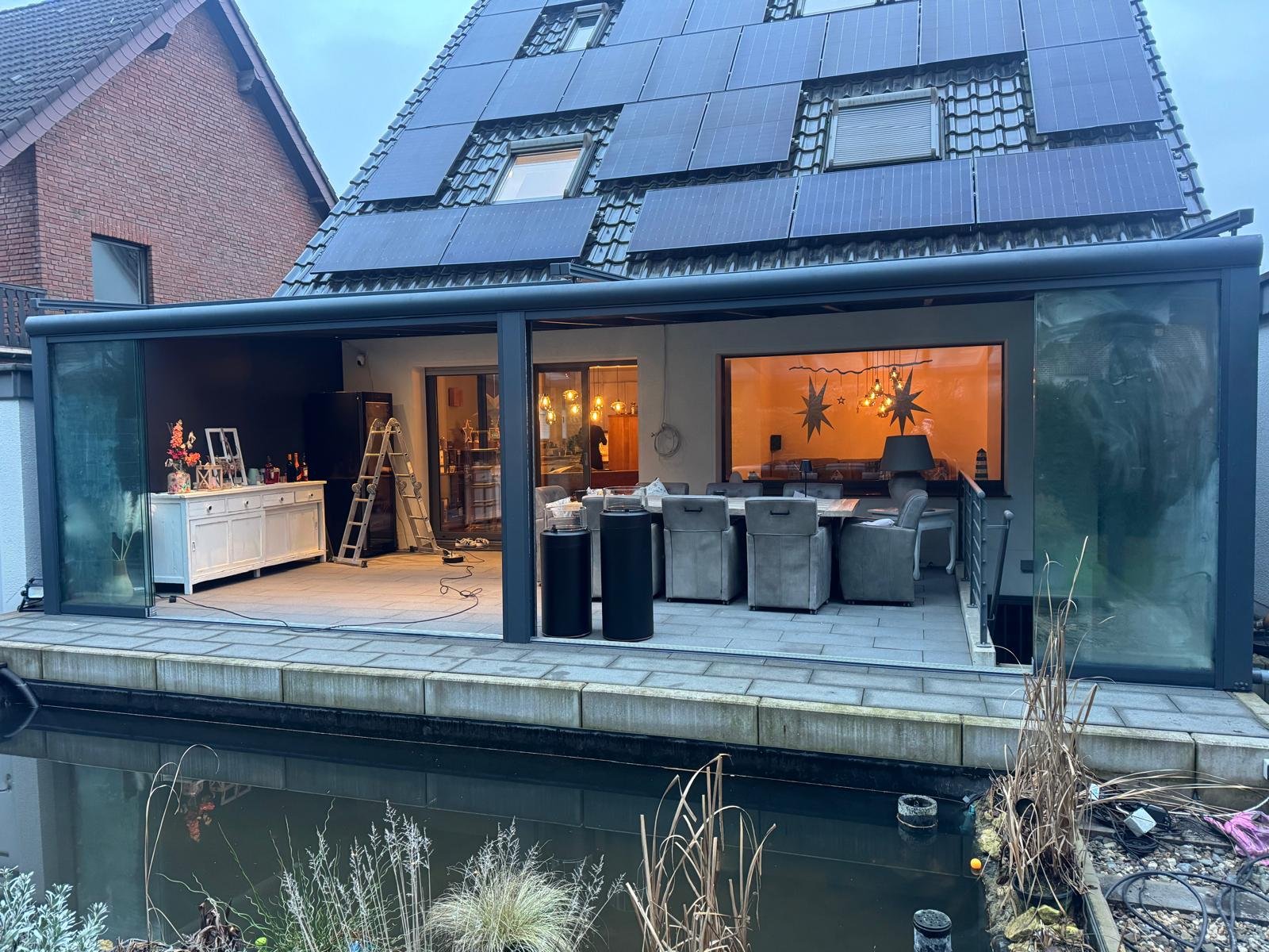 Aluminium overkapping als uitbreiding van de woning